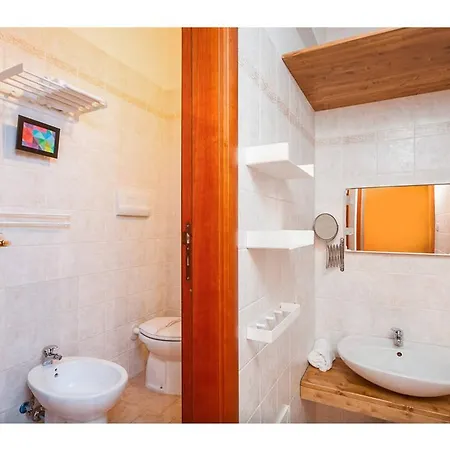 Loft Gb بولينيانو آ ماري
